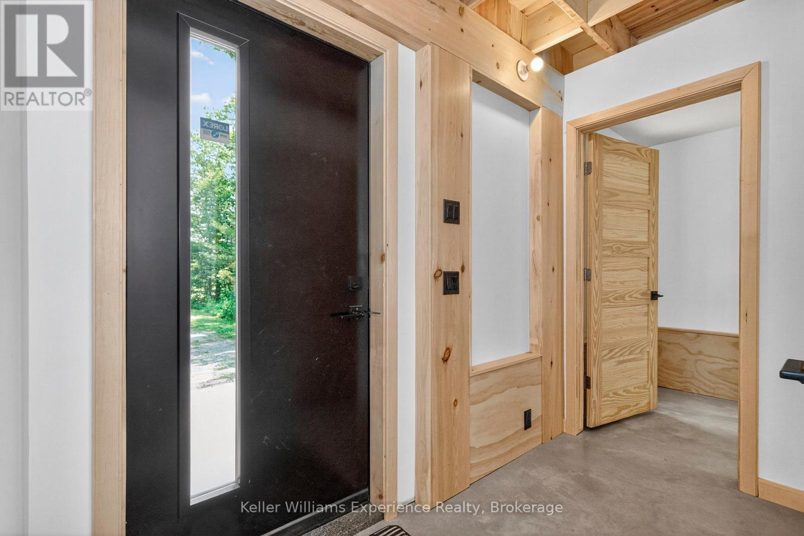 753 Honey Harbour Road, Georgian Bay, Ontario  L0K 1S0 - Photo 5 - X12451673