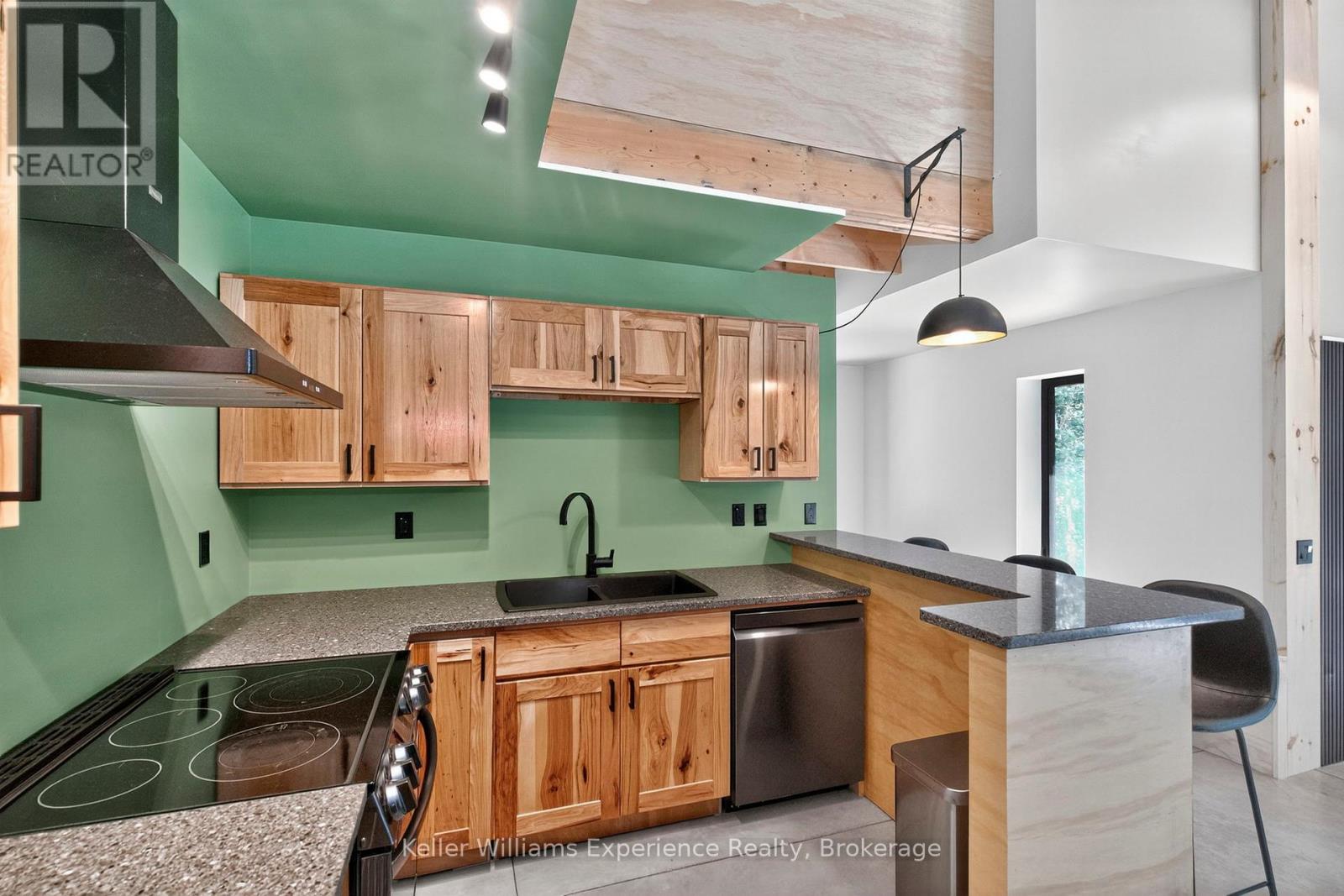 753 Honey Harbour Road, Georgian Bay, Ontario  L0K 1S0 - Photo 8 - X12451673