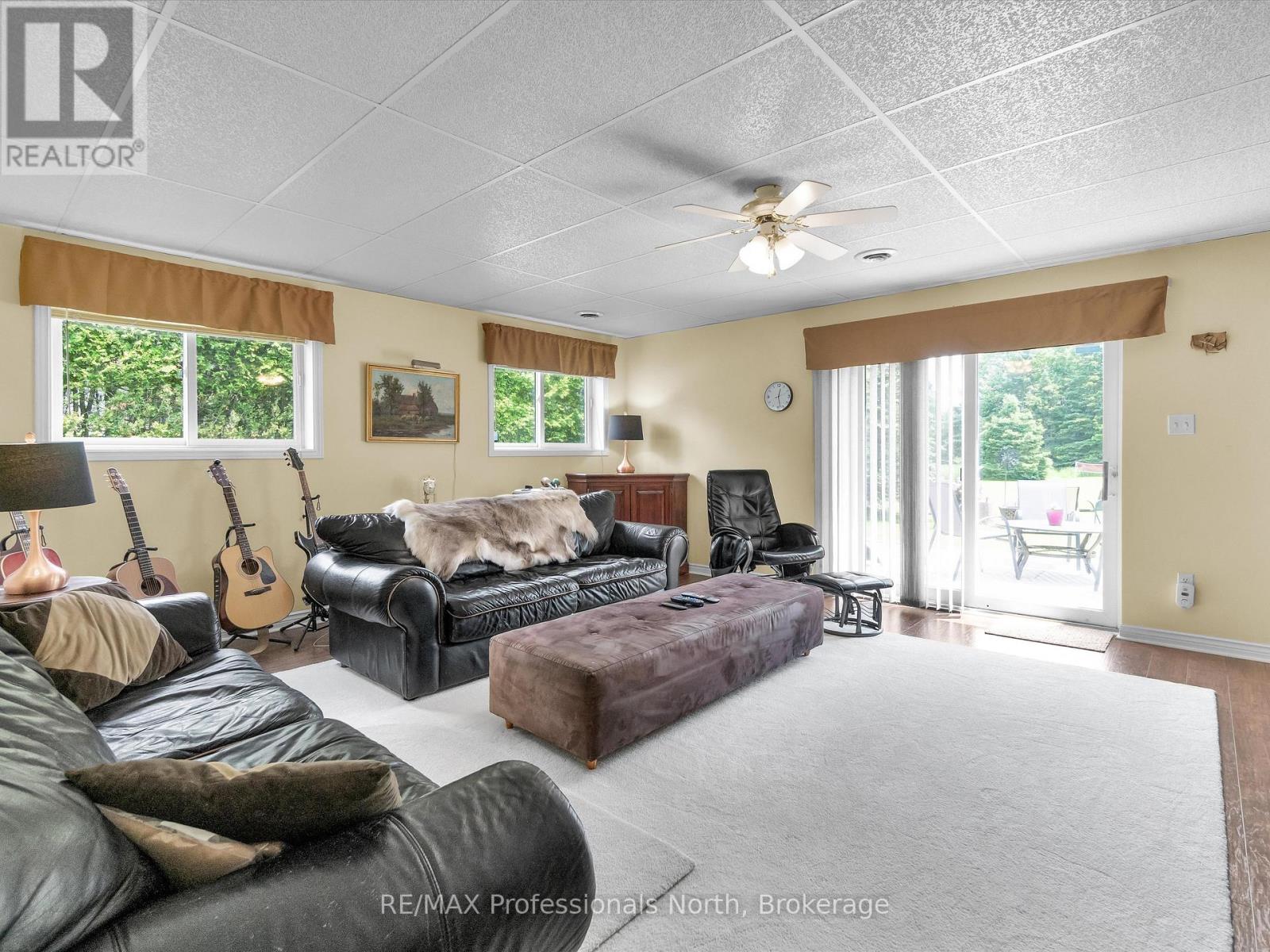 1287 Golden Beach Road, Bracebridge, Ontario  P1L 1W8 - Photo 24 - X12451690