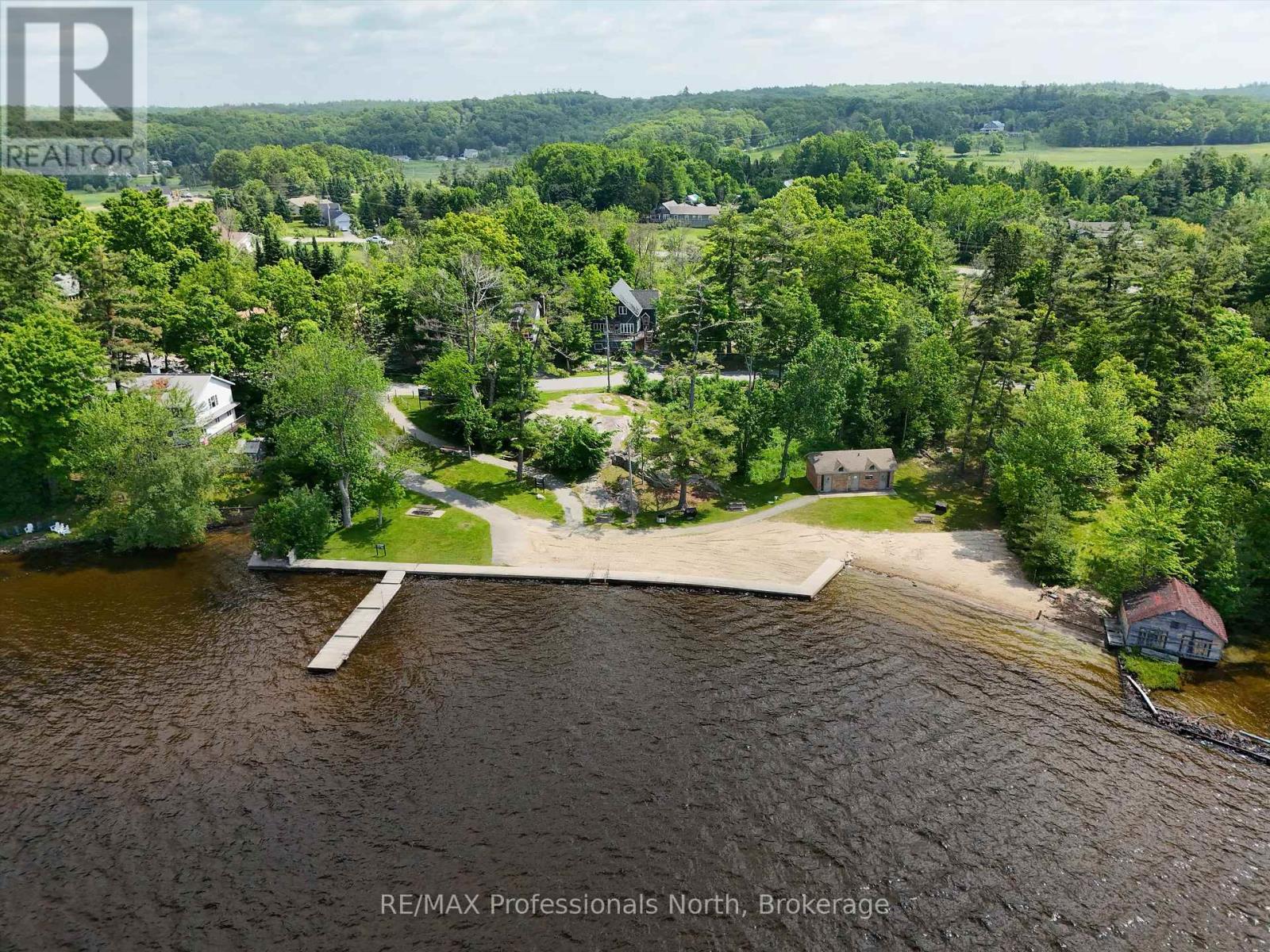 1287 Golden Beach Road, Bracebridge, Ontario  P1L 1W8 - Photo 36 - X12451690