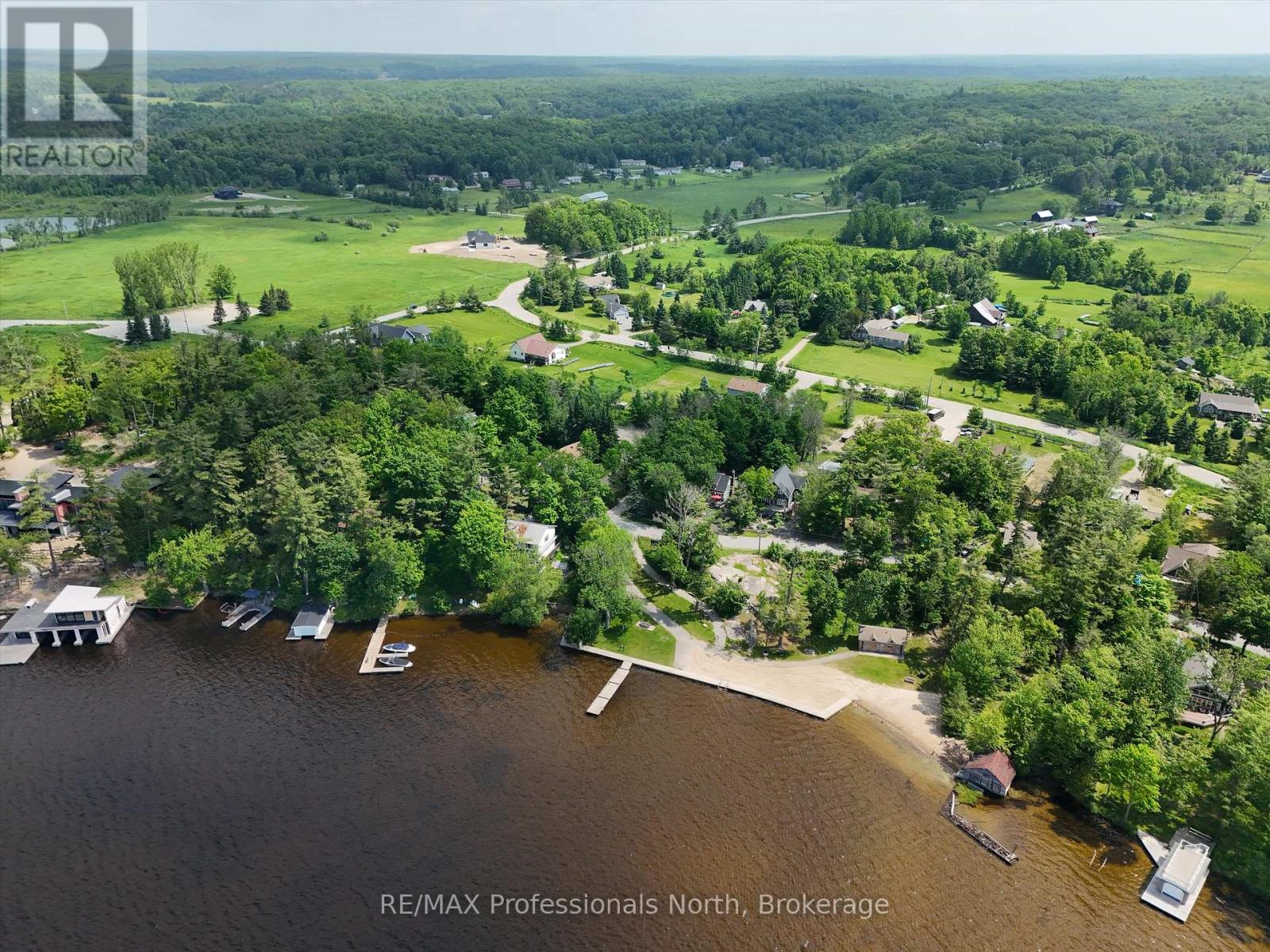 1287 Golden Beach Road, Bracebridge, Ontario  P1L 1W8 - Photo 37 - X12451690