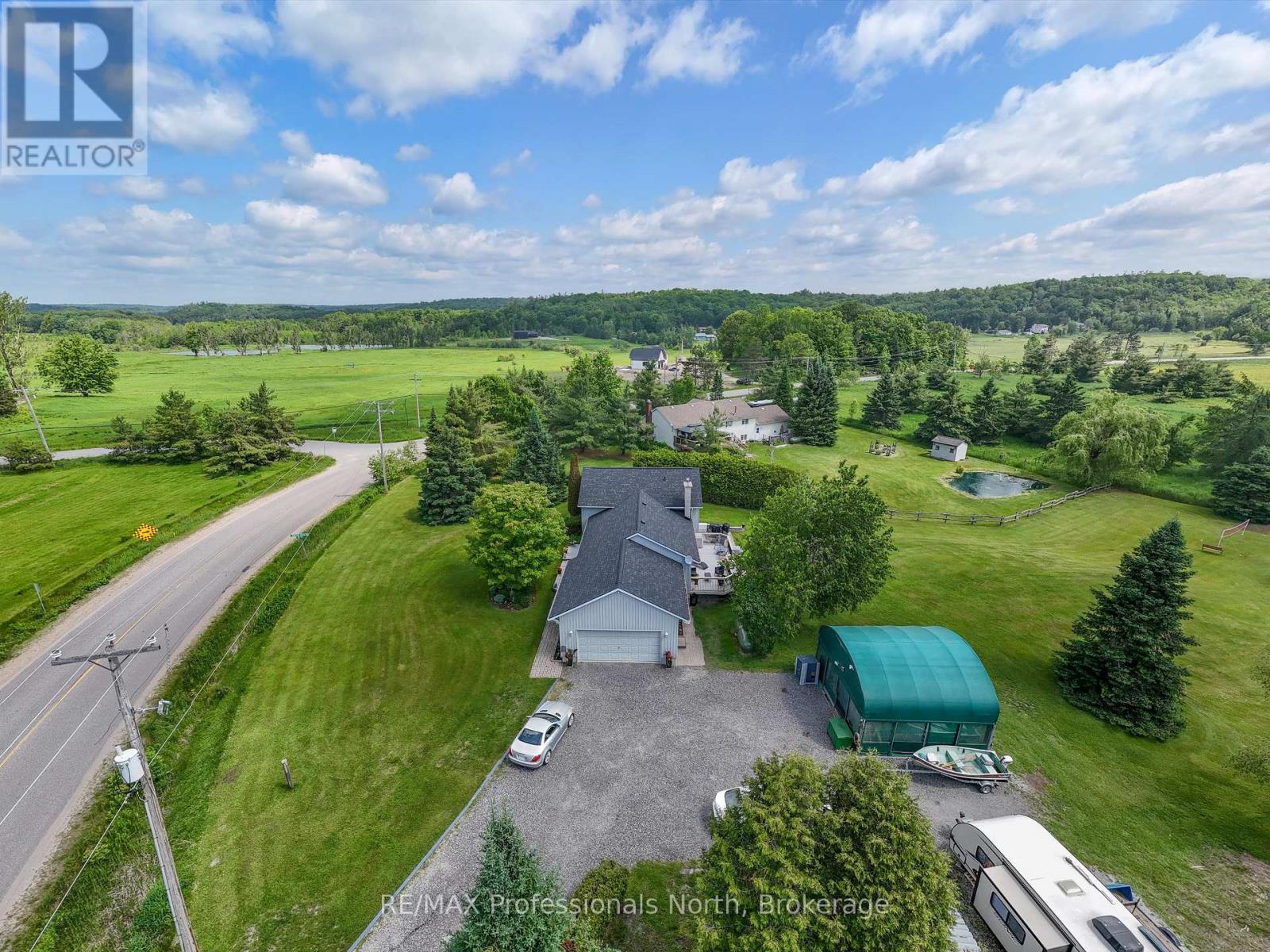 1287 Golden Beach Road, Bracebridge, Ontario  P1L 1W8 - Photo 42 - X12451690