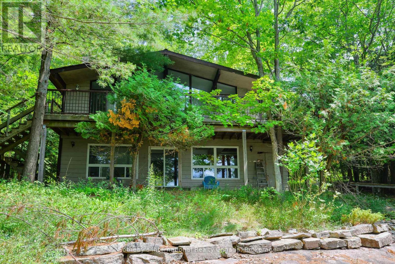 1338 Browning Isl Island, Bracebridge, Ontario  P1L 1X2 - Photo 2 - X12452498