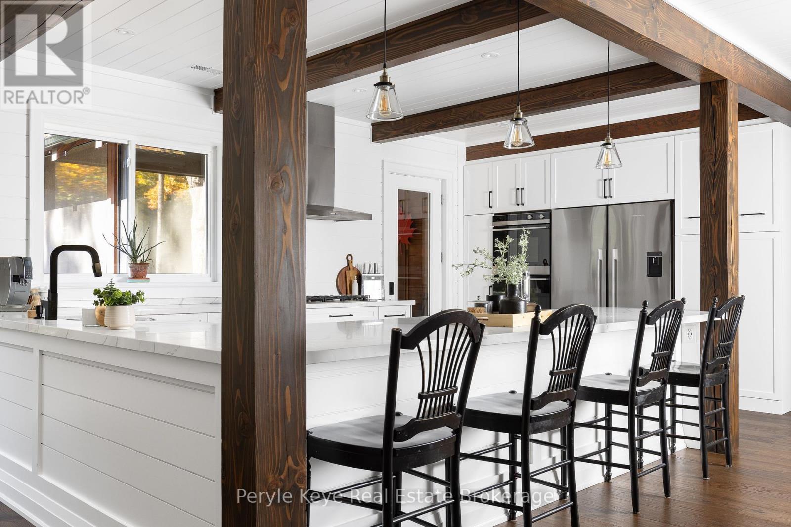 1100 Xavier Street, Gravenhurst, Ontario  P0E 1G0 - Photo 18 - X12453391