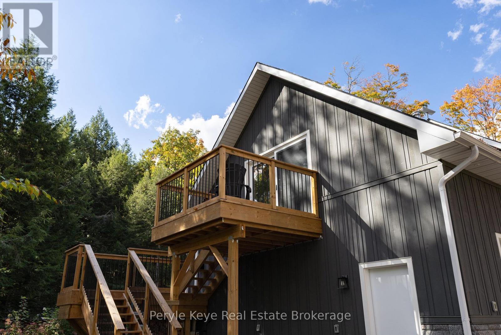 1100 Xavier Street, Gravenhurst, Ontario  P0E 1G0 - Photo 35 - X12453391