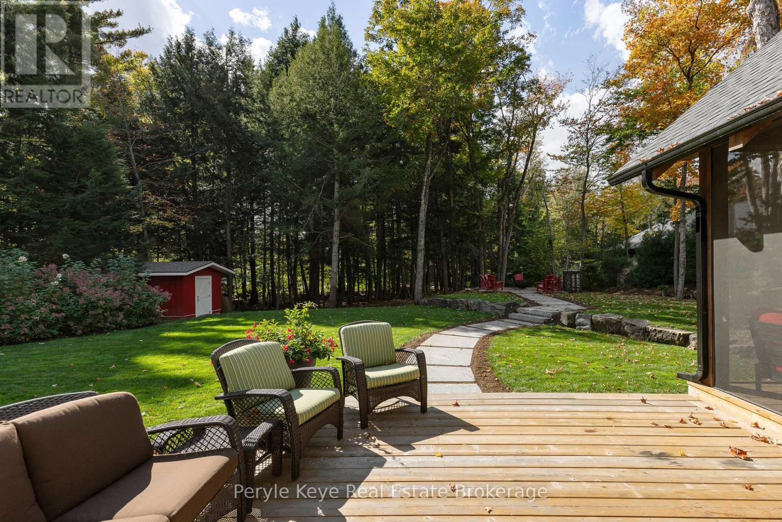 1100 Xavier Street, Gravenhurst, Ontario  P0E 1G0 - Photo 41 - X12453391