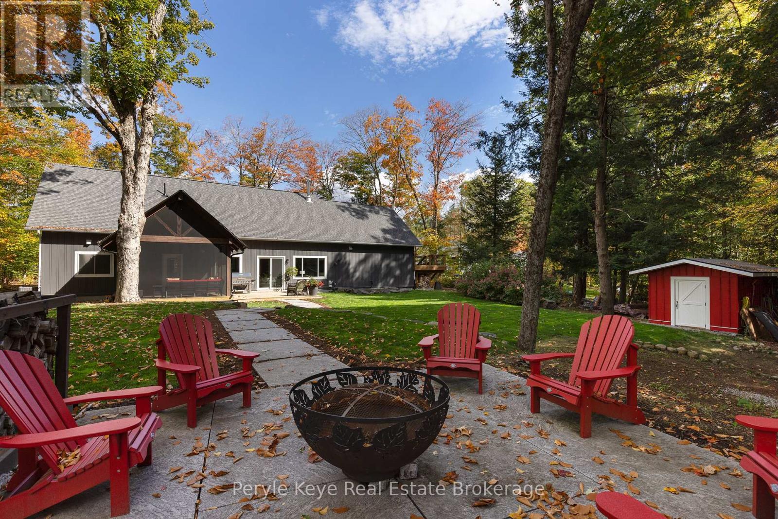 1100 Xavier Street, Gravenhurst, Ontario  P0E 1G0 - Photo 44 - X12453391