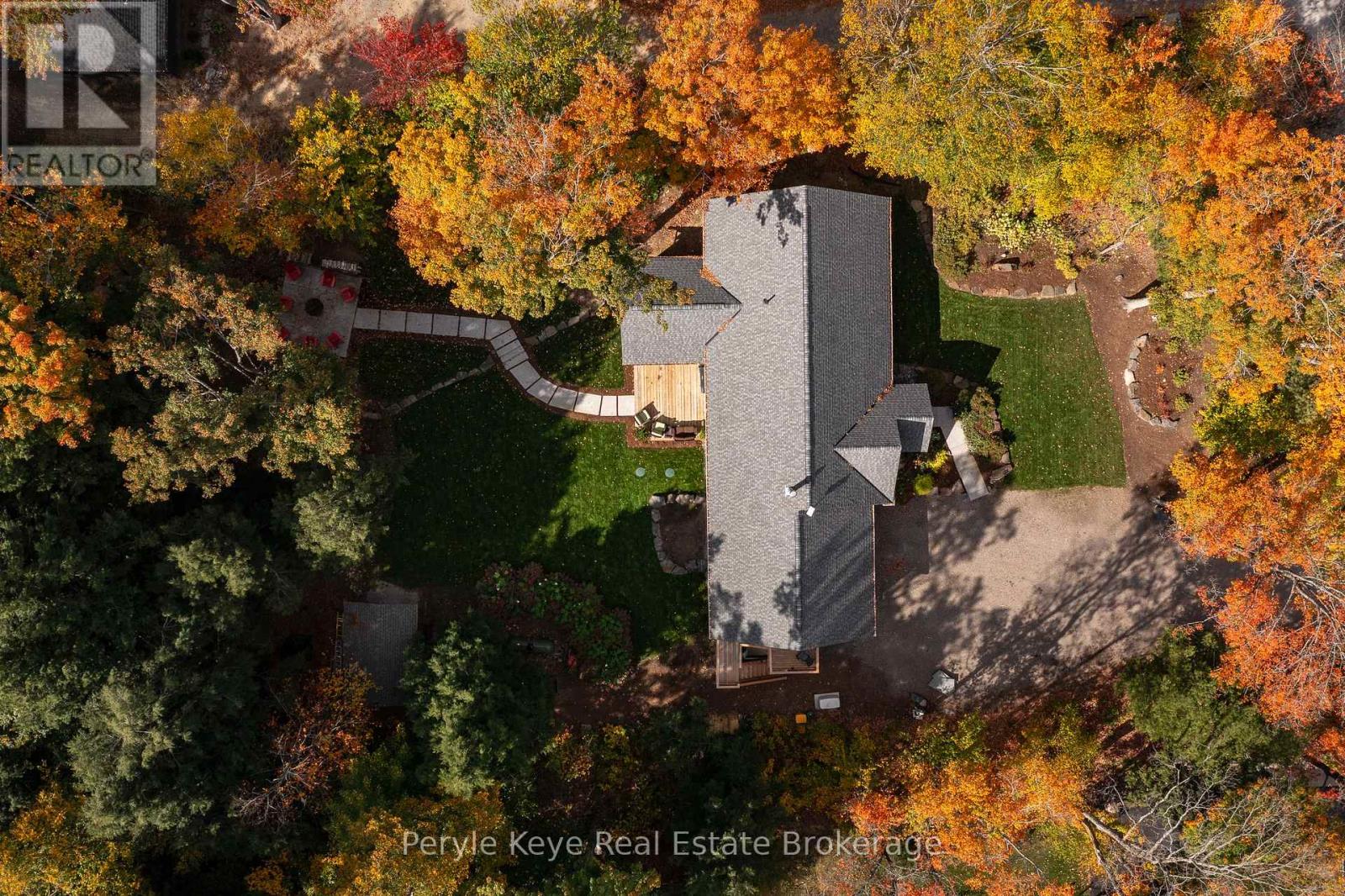 1100 Xavier Street, Gravenhurst, Ontario  P0E 1G0 - Photo 6 - X12453391