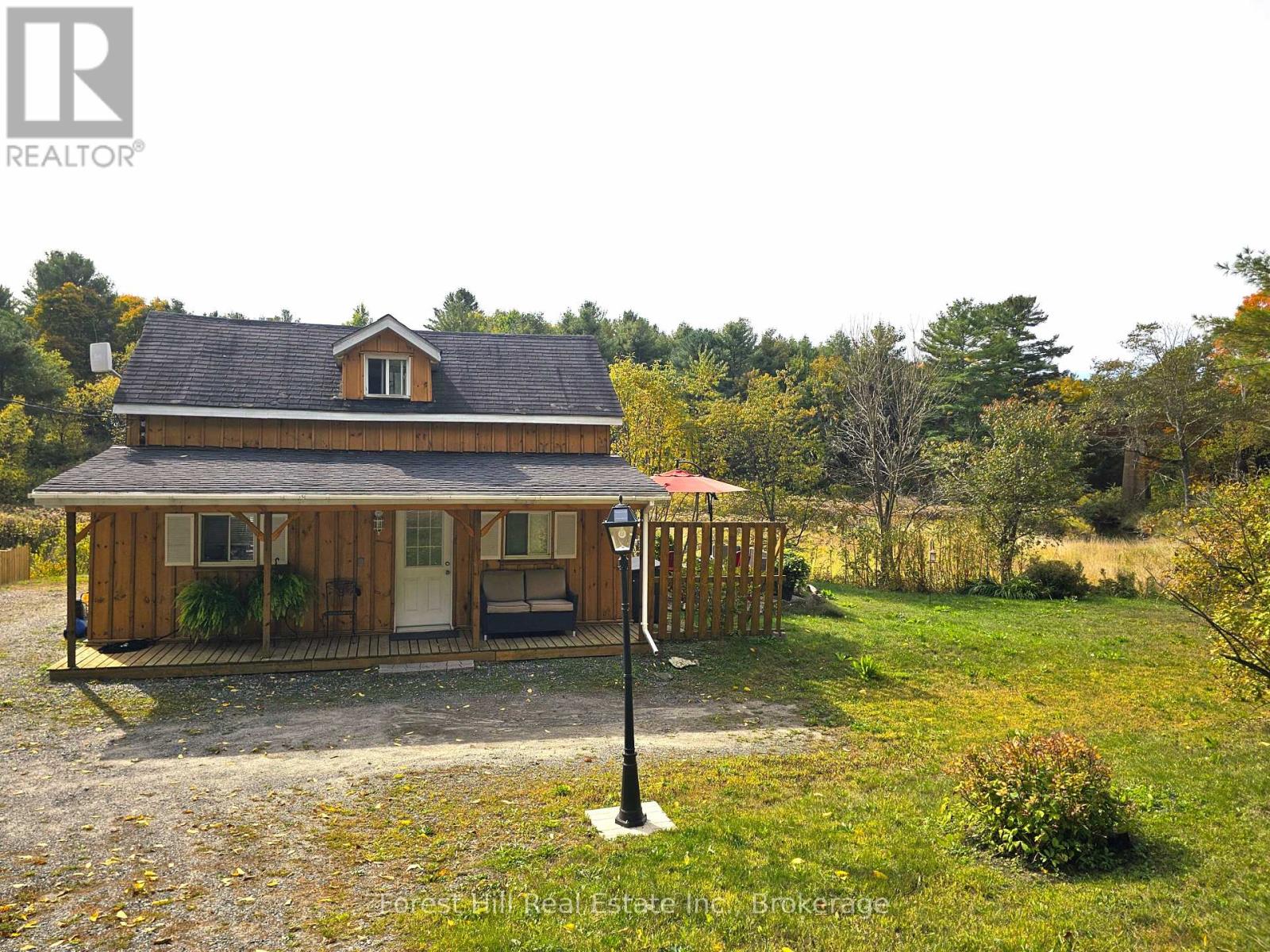 77 James Bay Junction Road S, Seguin, Ontario  P2A 0B2 - Photo 1 - X12453718