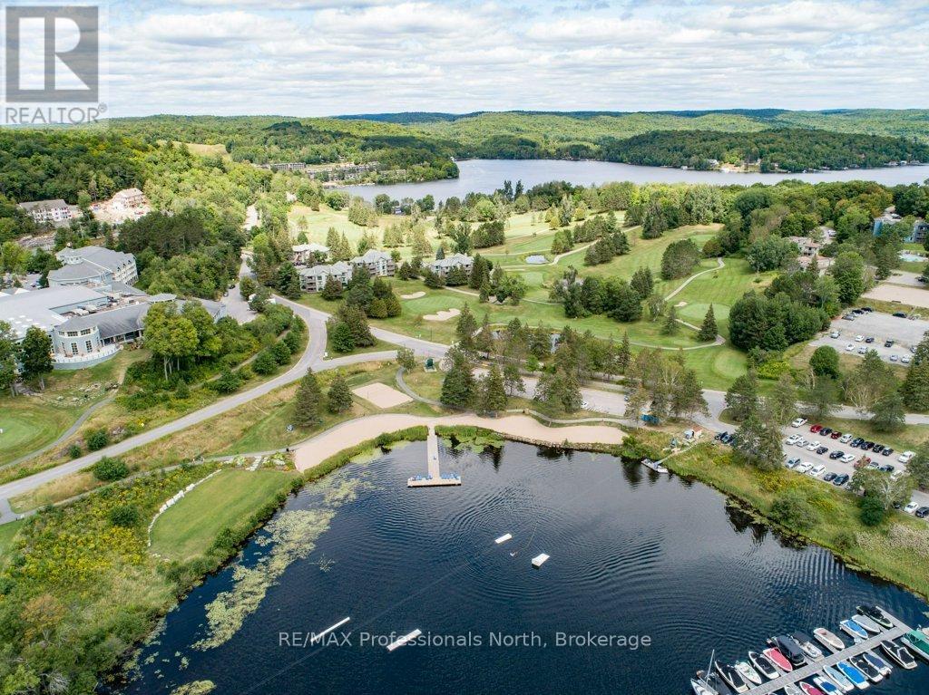 100 - 25 Pen Lake Point Road, Huntsville, Ontario  P1H 1A9 - Photo 6 - X12453981