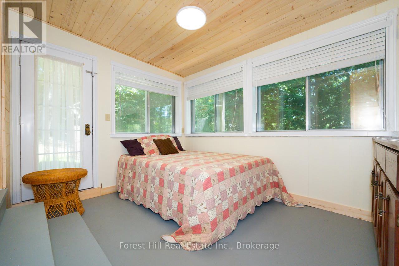 1289 Delbrooke Road, Lake Of Bays, Ontario  P0H 1H0 - Photo 44 - X12454411