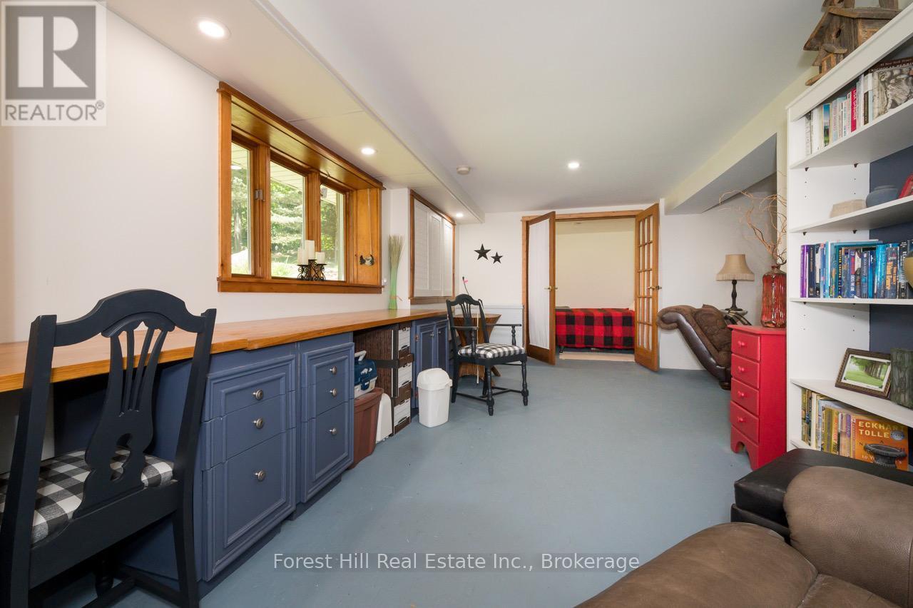 1289 Delbrooke Road, Lake Of Bays, Ontario  P0H 1H0 - Photo 46 - X12454411