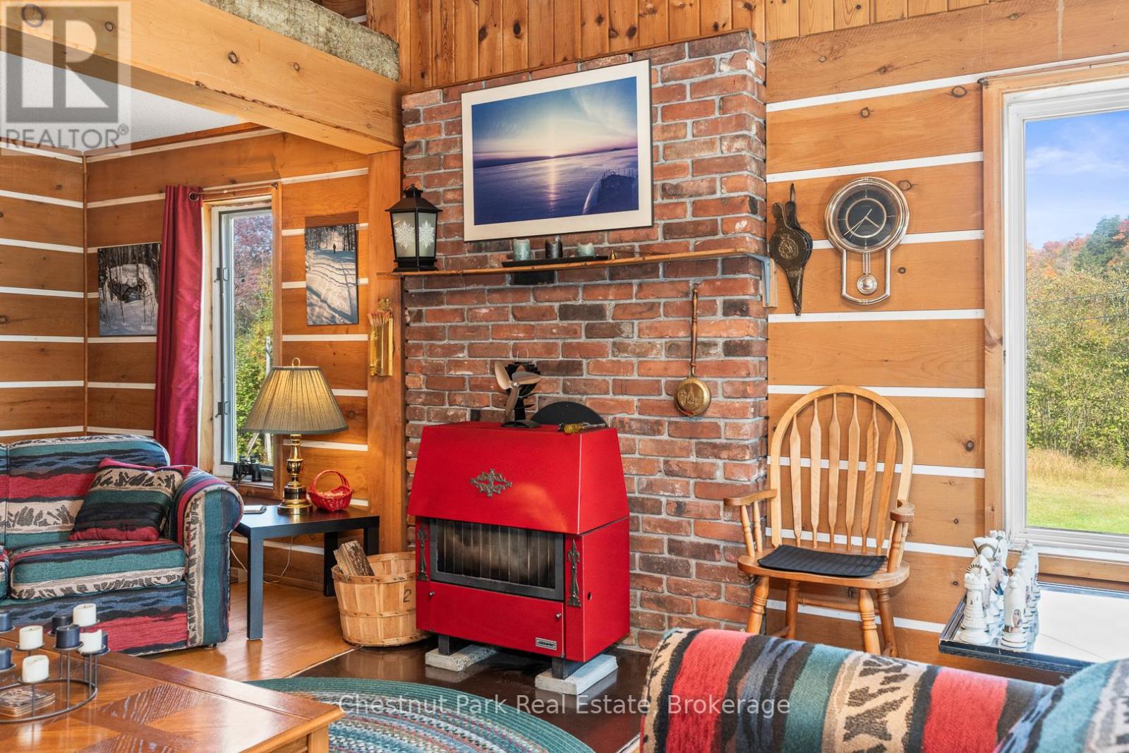 170 Long Point Road, Huntsville, Ontario  P0B 1M0 - Photo 11 - X12455110