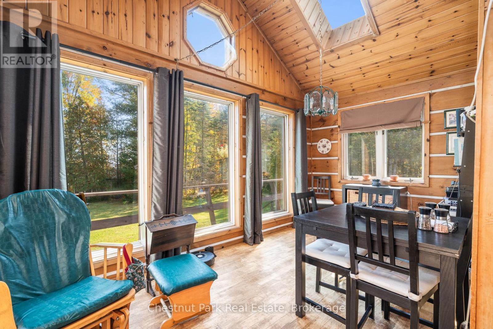 170 Long Point Road, Huntsville, Ontario  P0B 1M0 - Photo 20 - X12455110