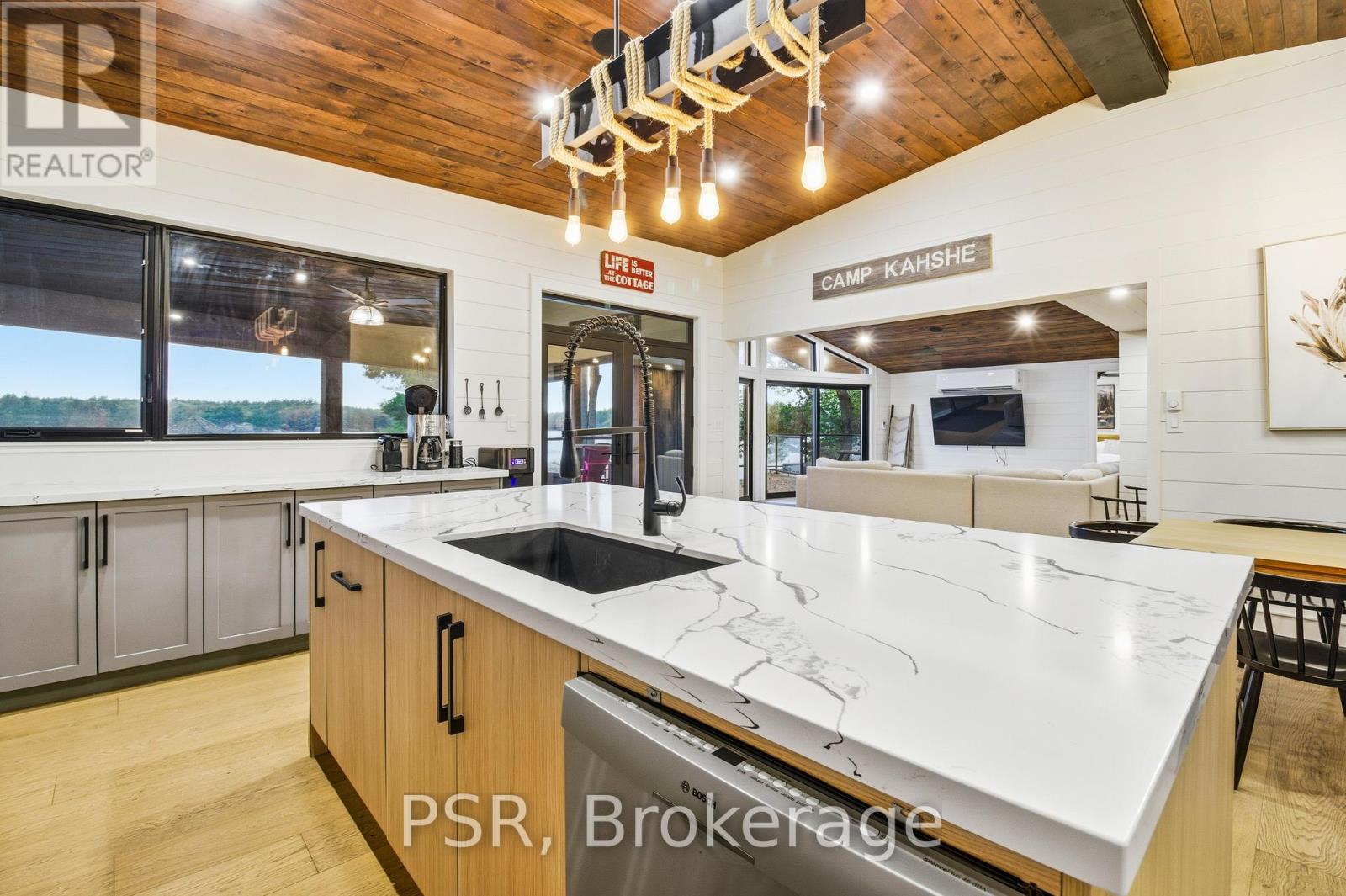 1069 White Eagle Road, Gravenhurst, Ontario  P0E 1G0 - Photo 22 - X12455602