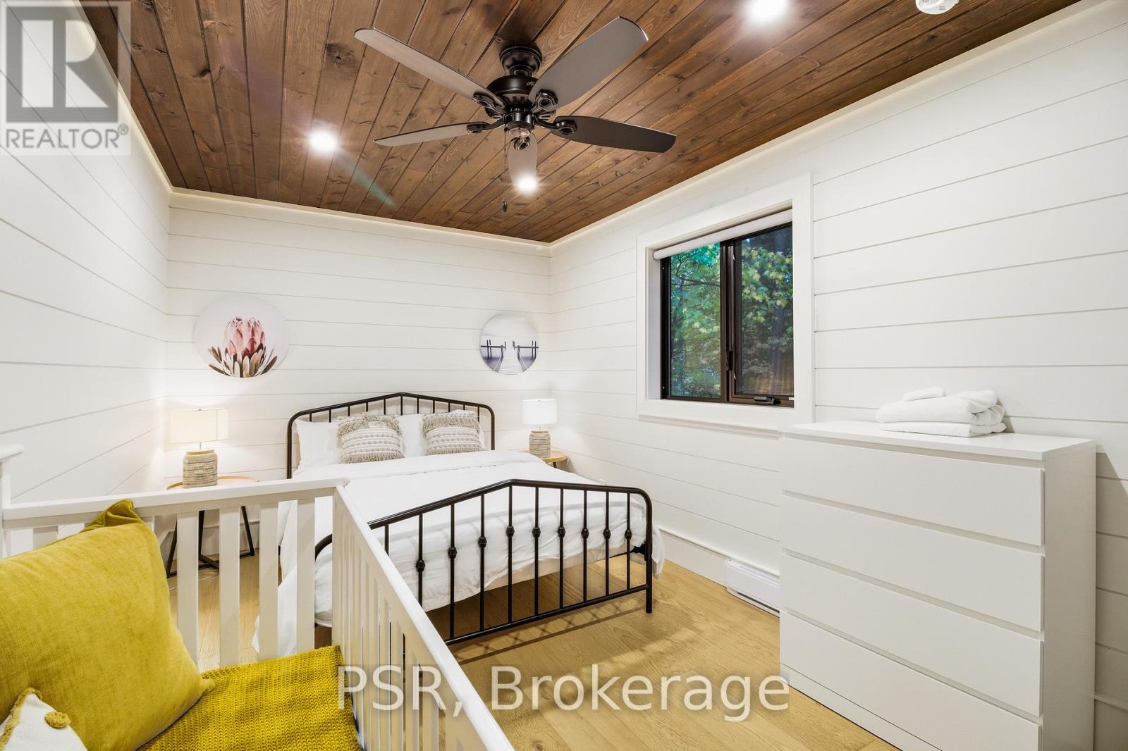 1069 White Eagle Road, Gravenhurst, Ontario  P0E 1G0 - Photo 32 - X12455602