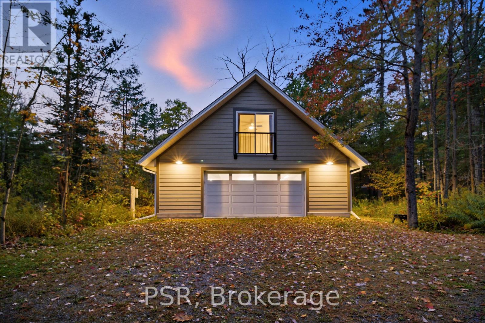 1069 White Eagle Road, Gravenhurst, Ontario  P0E 1G0 - Photo 36 - X12455602