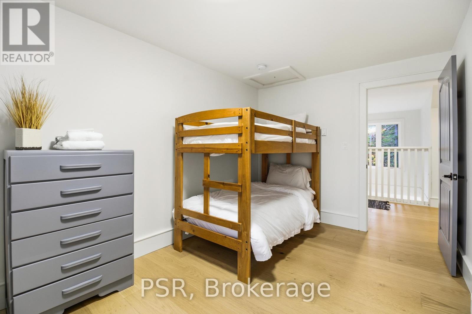 1069 White Eagle Road, Gravenhurst, Ontario  P0E 1G0 - Photo 40 - X12455602