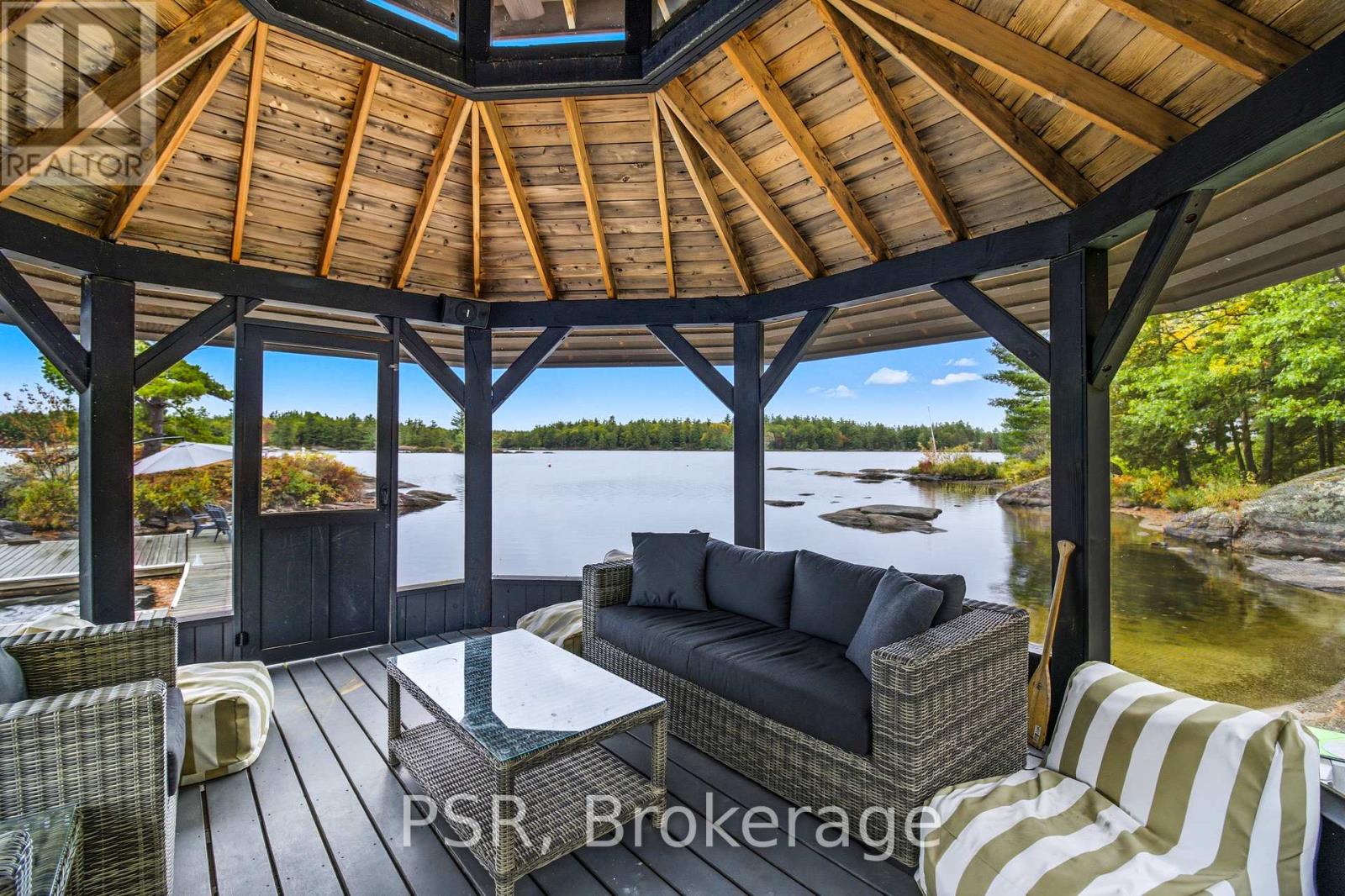 1069 White Eagle Road, Gravenhurst, Ontario  P0E 1G0 - Photo 49 - X12455602