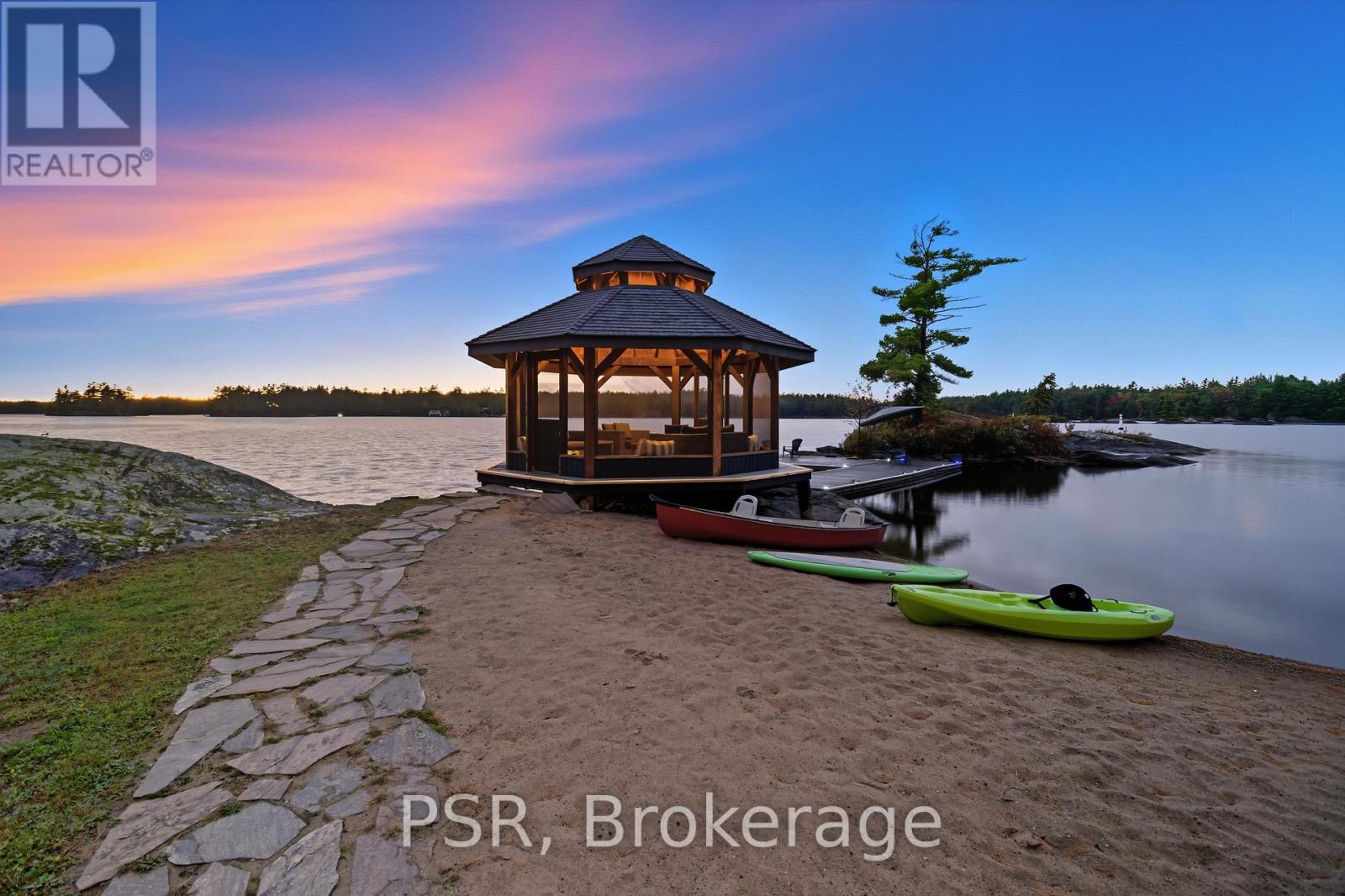 1069 White Eagle Road, Gravenhurst, Ontario  P0E 1G0 - Photo 9 - X12455602