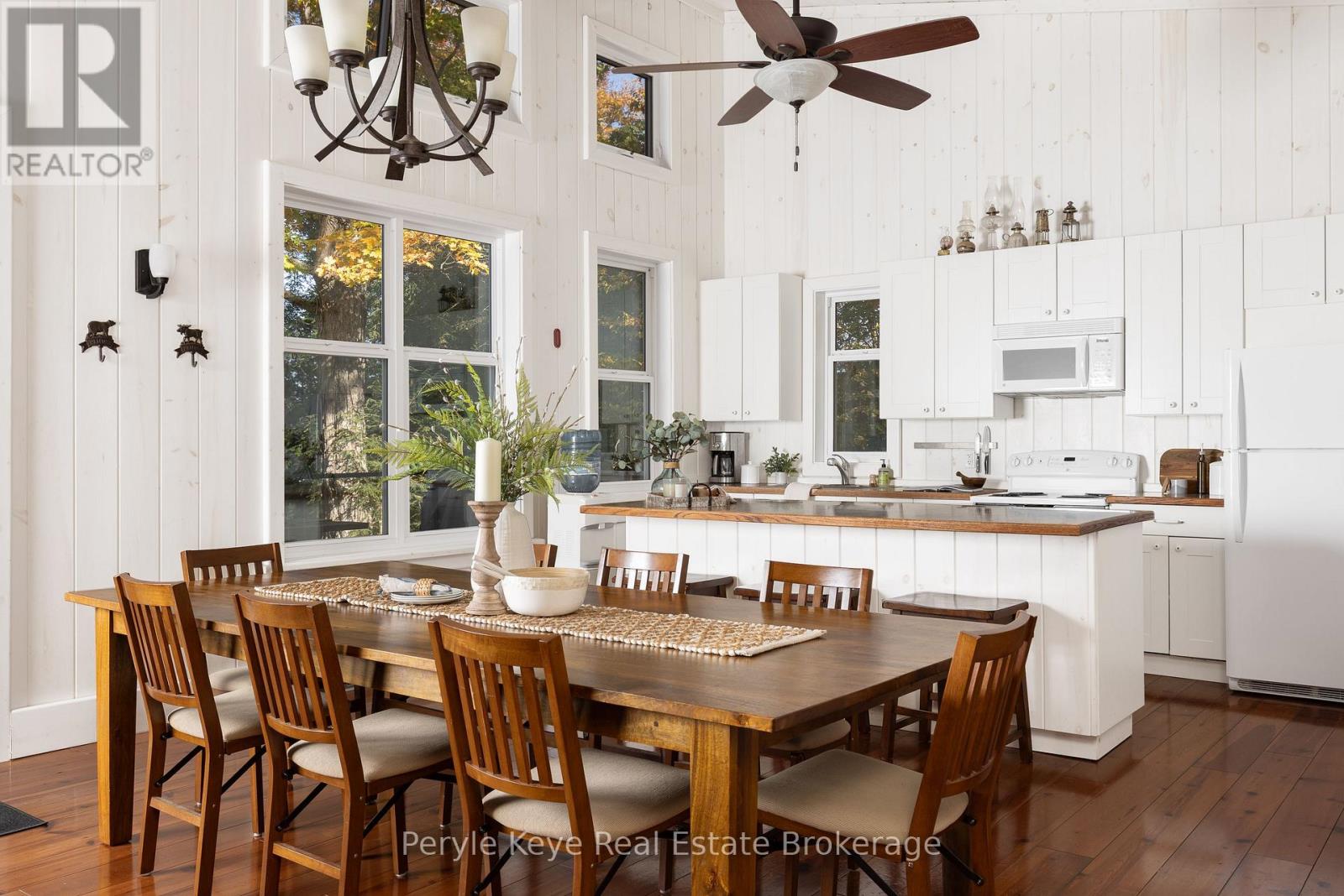 1127 Whispering Pines Trail, Bracebridge, Ontario  P0H 0A9 - Photo 17 - X12455871