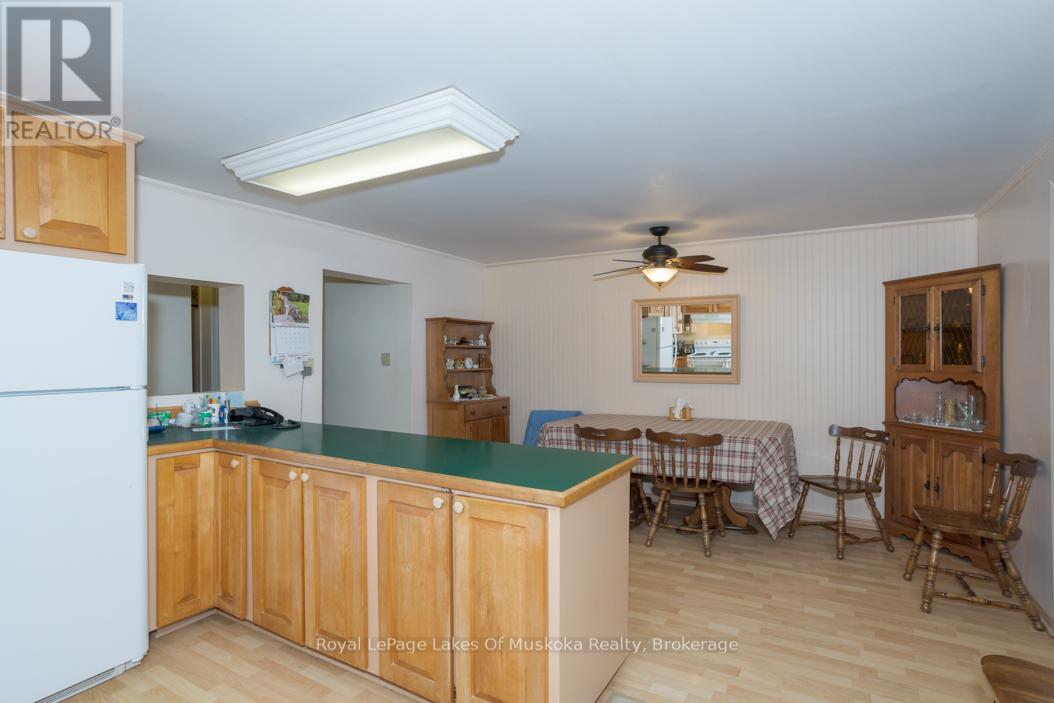 1397 Fraserburg Road, Bracebridge, Ontario  P1L 0A1 - Photo 18 - X12456579