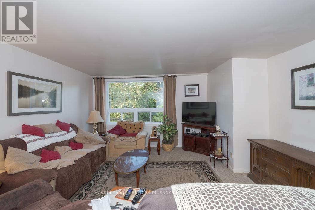 1397 Fraserburg Road, Bracebridge, Ontario  P1L 0A1 - Photo 20 - X12456579