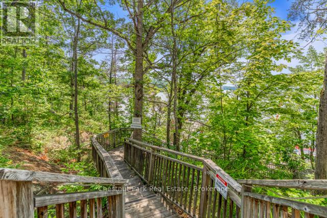 B#206 - 1869 Muskoka Road 118 Highway W, Muskoka Lakes, Ontario  P1L 1W8 - Photo 30 - X12456698