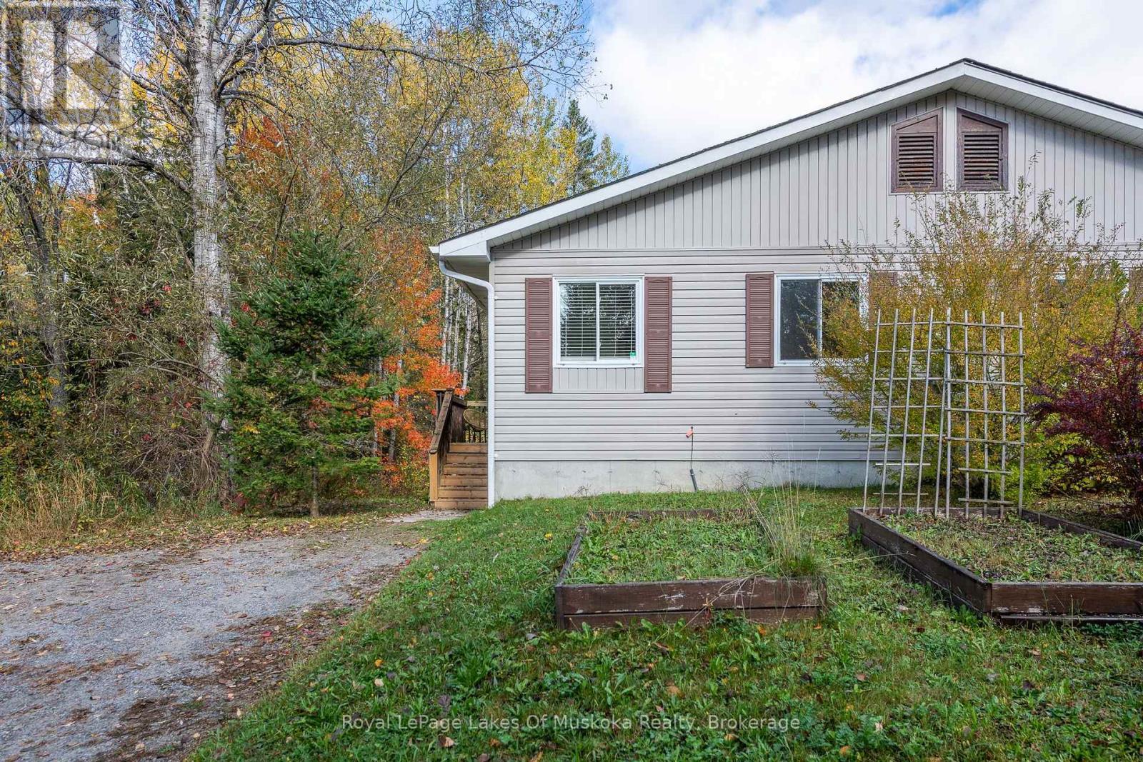 134 Chaffey Township Road, Huntsville, Ontario  P1H 1C8 - Photo 1 - X12456826