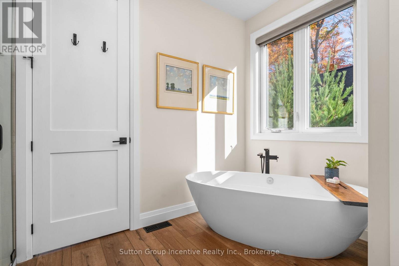 24 St Georges Court, Huntsville, Ontario  P1H 1B1 - Photo 22 - X12457047