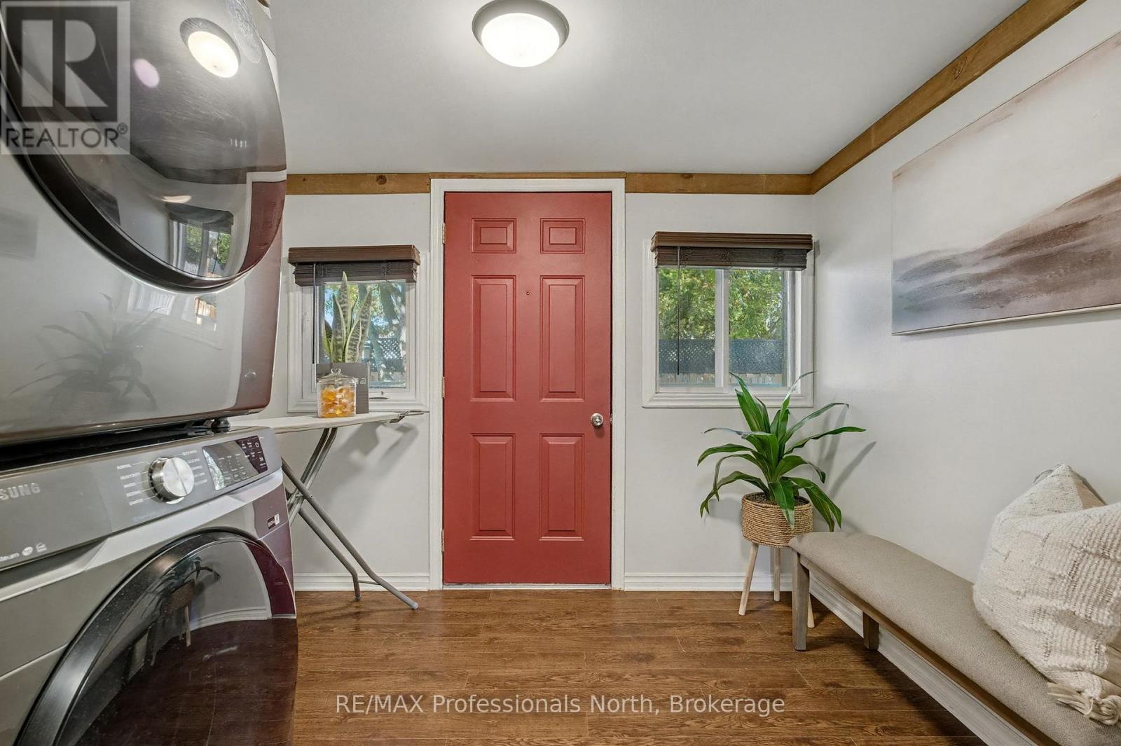 161 Quebec Street, Bracebridge, Ontario  P1L 1E3 - Photo 18 - X12457388