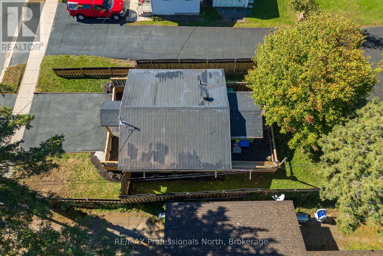 161 Quebec Street, Bracebridge, Ontario  P1L 1E3 - Photo 33 - X12457388