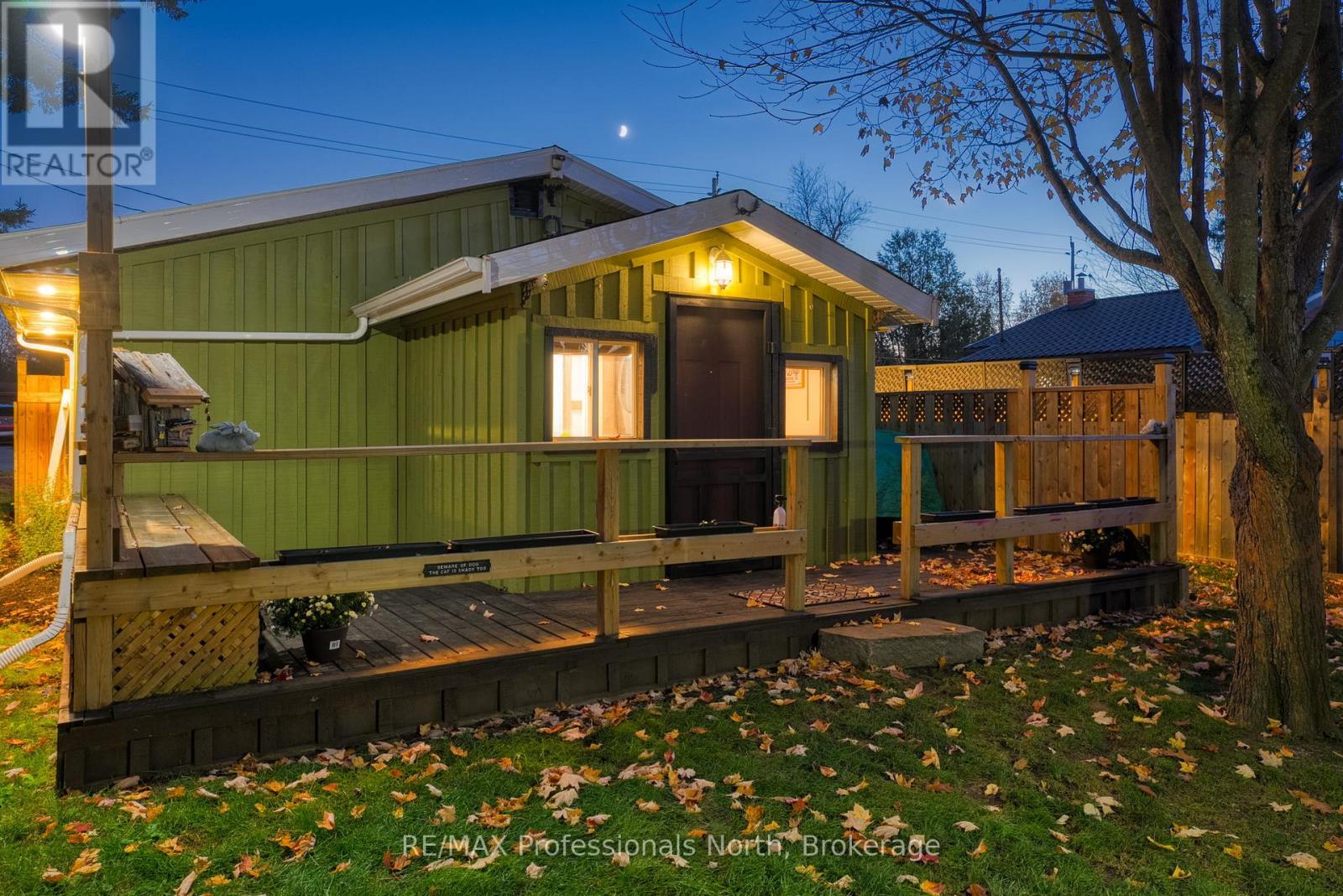 161 Quebec Street, Bracebridge, Ontario  P1L 1E3 - Photo 4 - X12457388