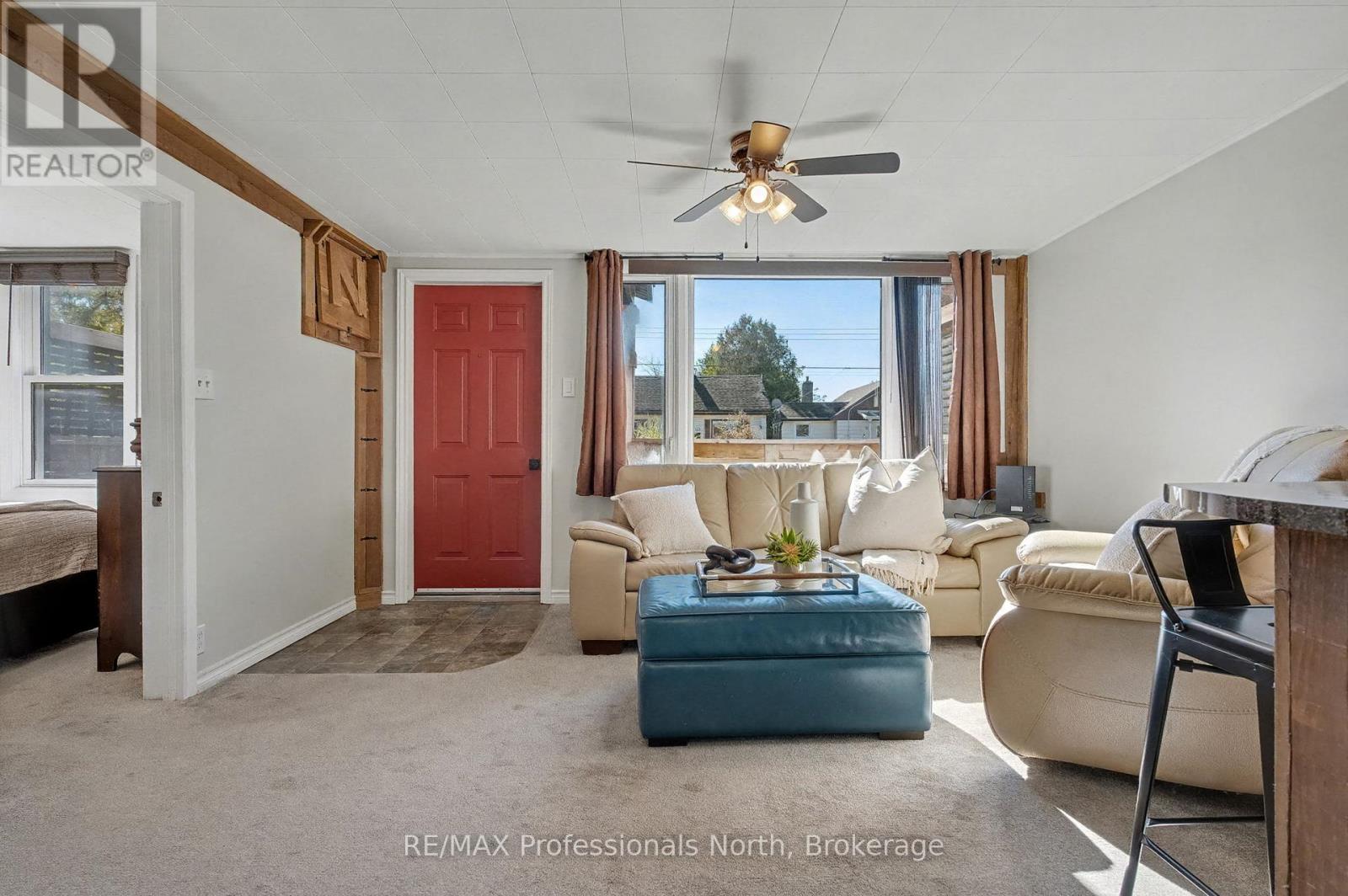 161 Quebec Street, Bracebridge, Ontario  P1L 1E3 - Photo 7 - X12457388