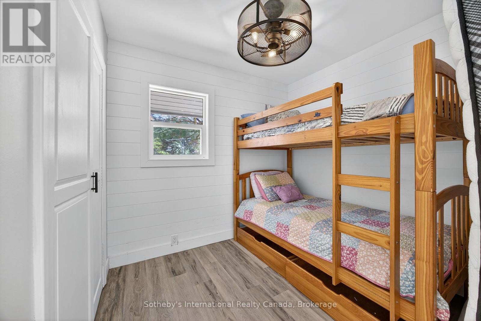 37 Browns Lake Road, Seguin, Ontario  P2A 2W8 - Photo 23 - X12457549