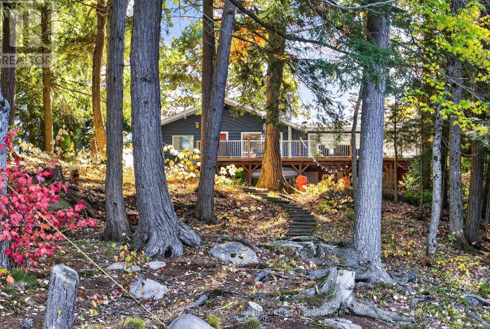 37 Browns Lake Road, Seguin, Ontario  P2A 2W8 - Photo 35 - X12457549