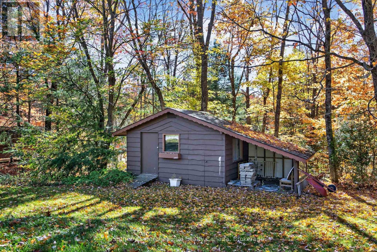 37 Browns Lake Road, Seguin, Ontario  P2A 2W8 - Photo 42 - X12457549