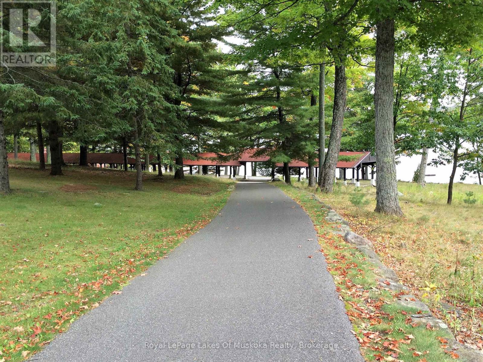 307 - 12 Bigwin Island Island, Lake Of Bays, Ontario  P0A 1E0 - Photo 13 - X12458411