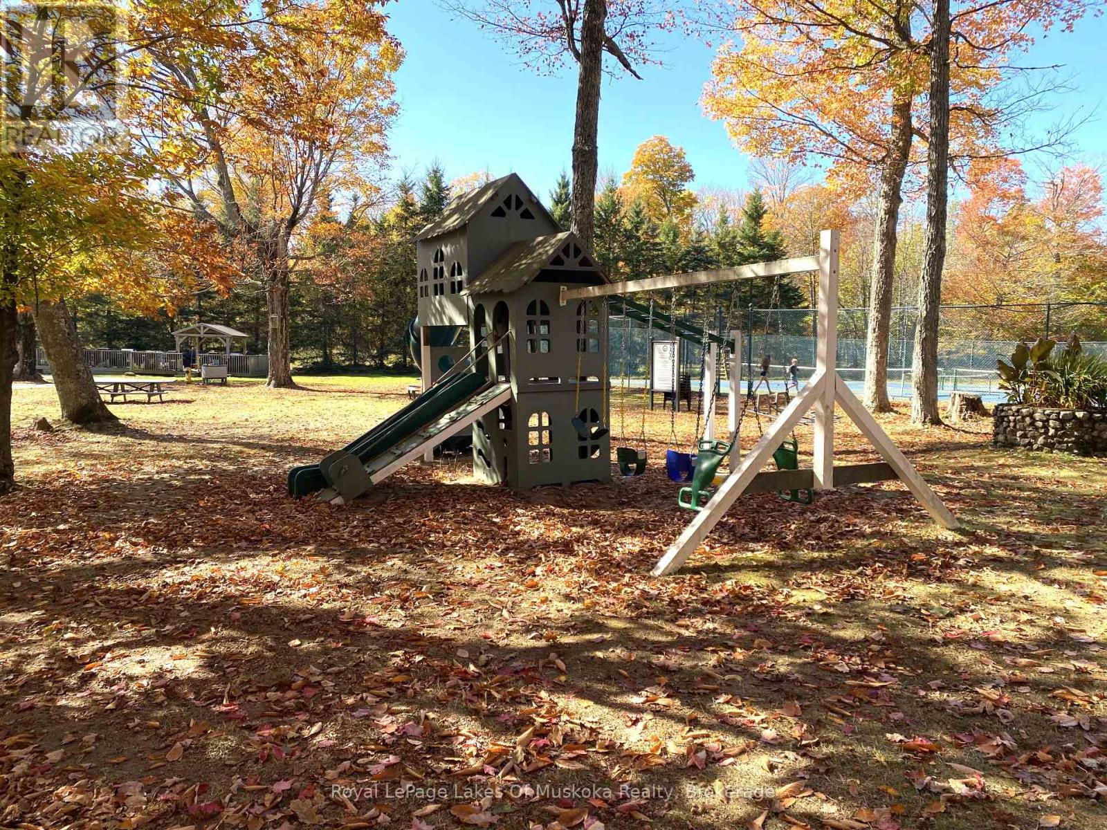 307 - 12 Bigwin Island Island, Lake Of Bays, Ontario  P0A 1E0 - Photo 26 - X12458411