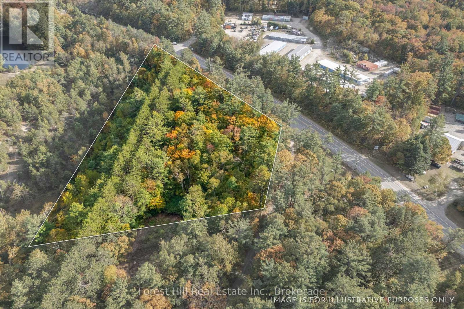 3864 Highway 118 W, Muskoka Lakes, Ontario  P0B 1J0 - Photo 15 - X12458892