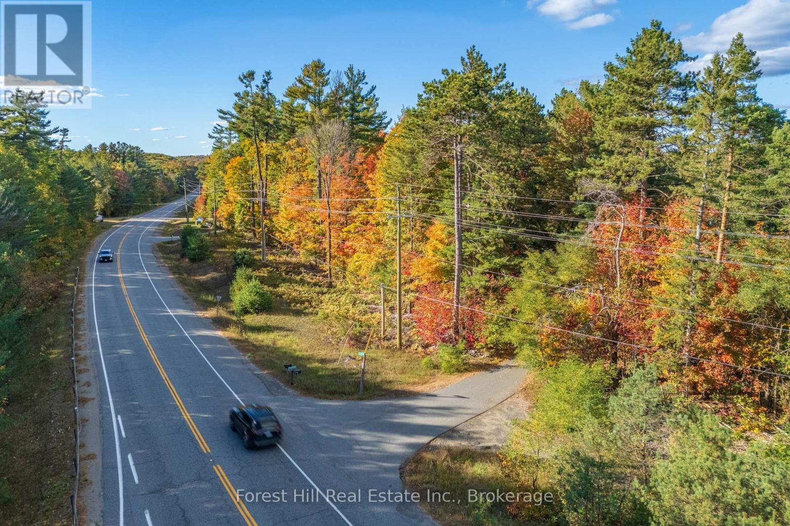 3864 Highway 118 W, Muskoka Lakes, Ontario  P0B 1J0 - Photo 25 - X12458892