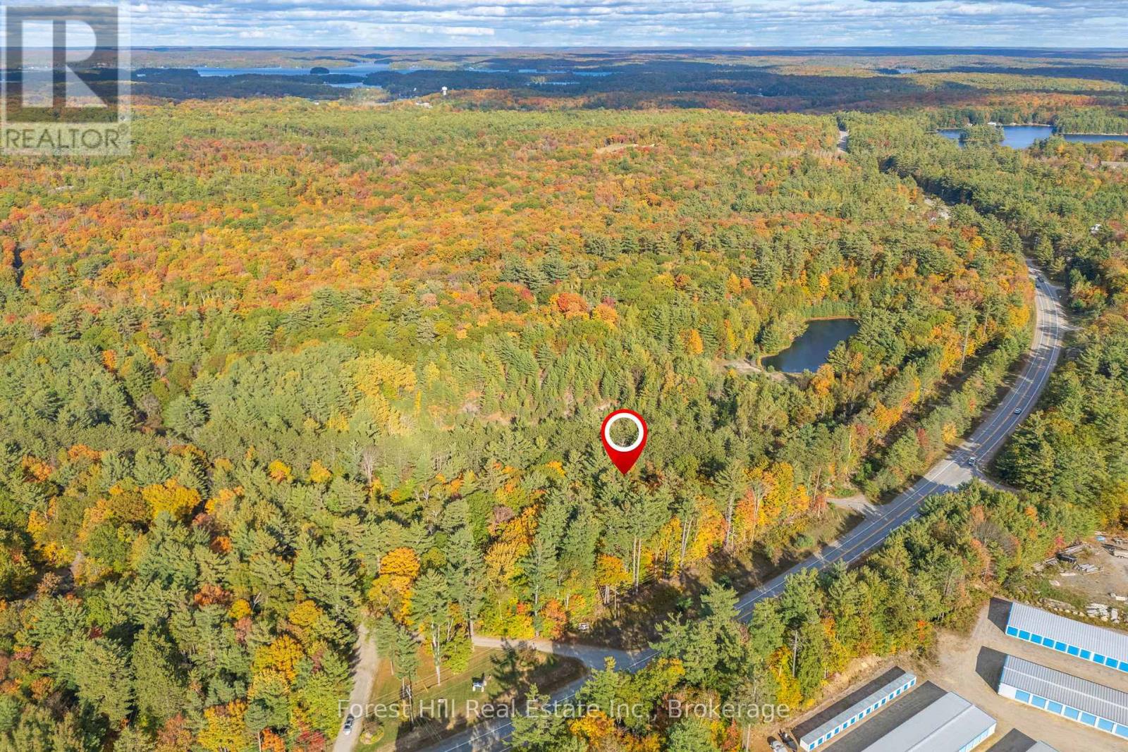 3864 Highway 118 W, Muskoka Lakes, Ontario  P0B 1J0 - Photo 7 - X12458892