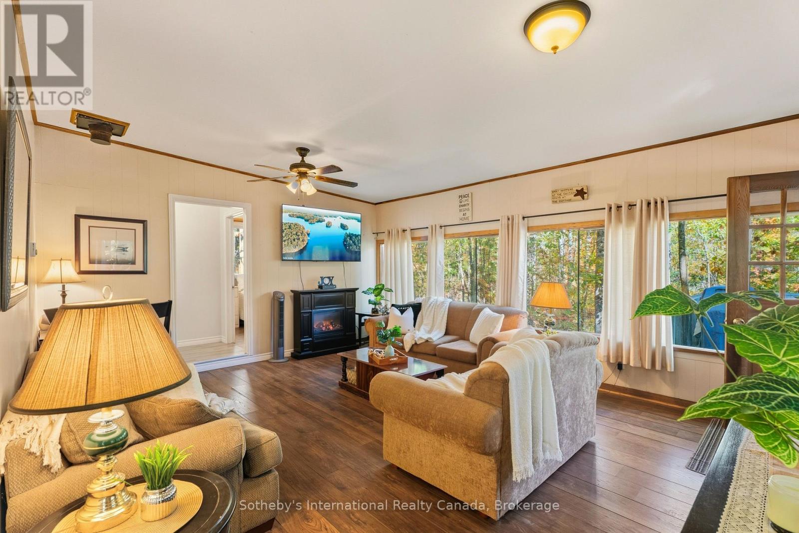 1161 North Kahshe Lake Road, Gravenhurst, Ontario  P0E 1G0 - Photo 11 - X12459220