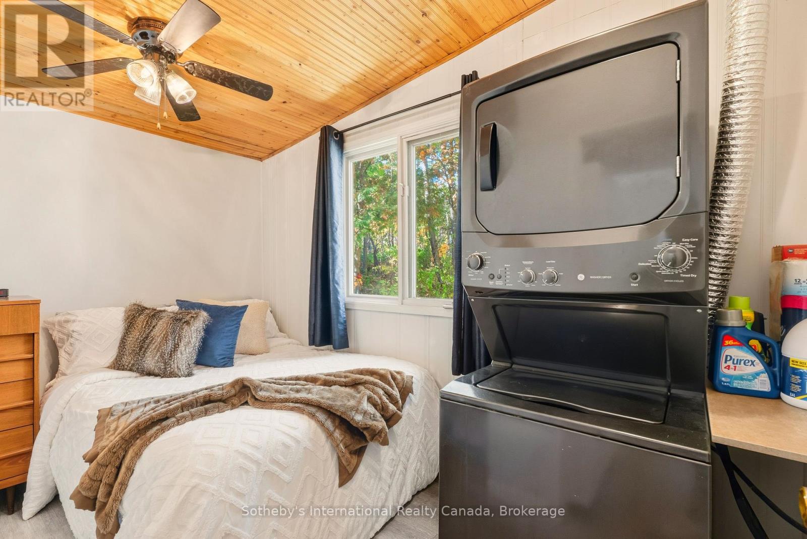 1161 North Kahshe Lake Road, Gravenhurst, Ontario  P0E 1G0 - Photo 31 - X12459220