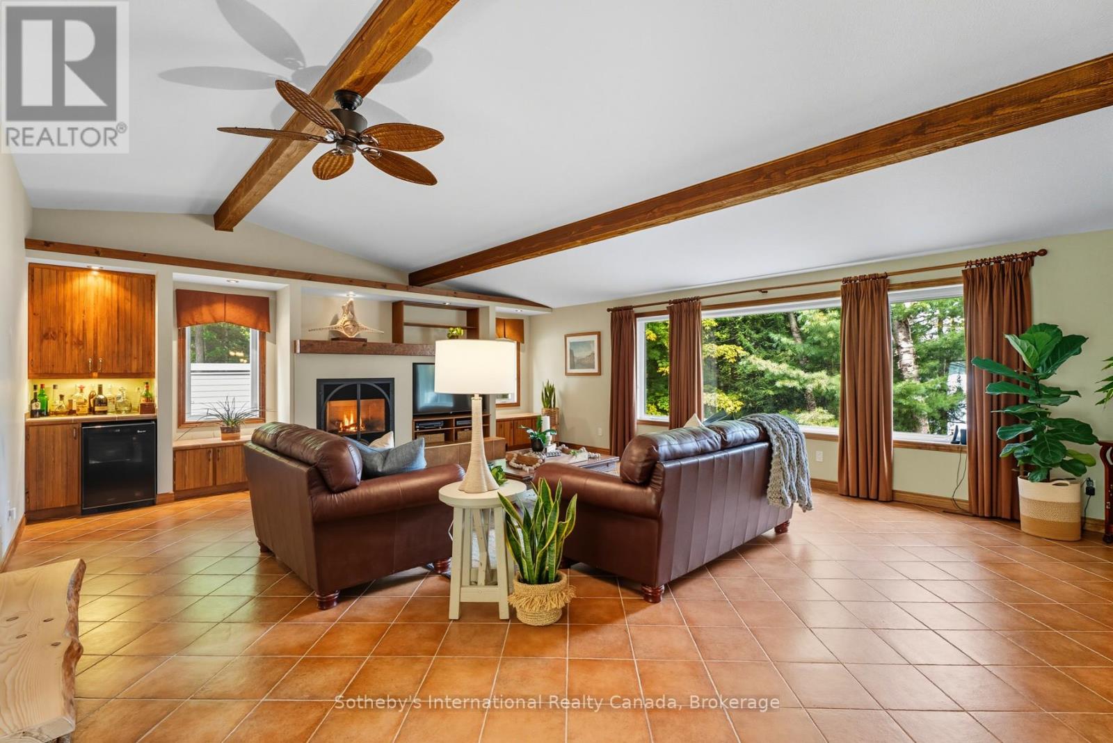 20 Fish Rock Road, Huntsville, Ontario  P1H 2N5 - Photo 15 - X12462088