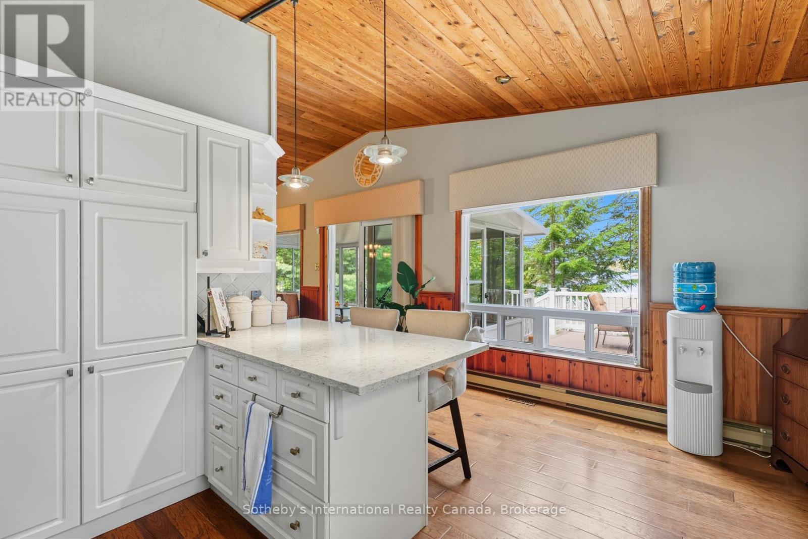 20 Fish Rock Road, Huntsville, Ontario  P1H 2N5 - Photo 31 - X12462088