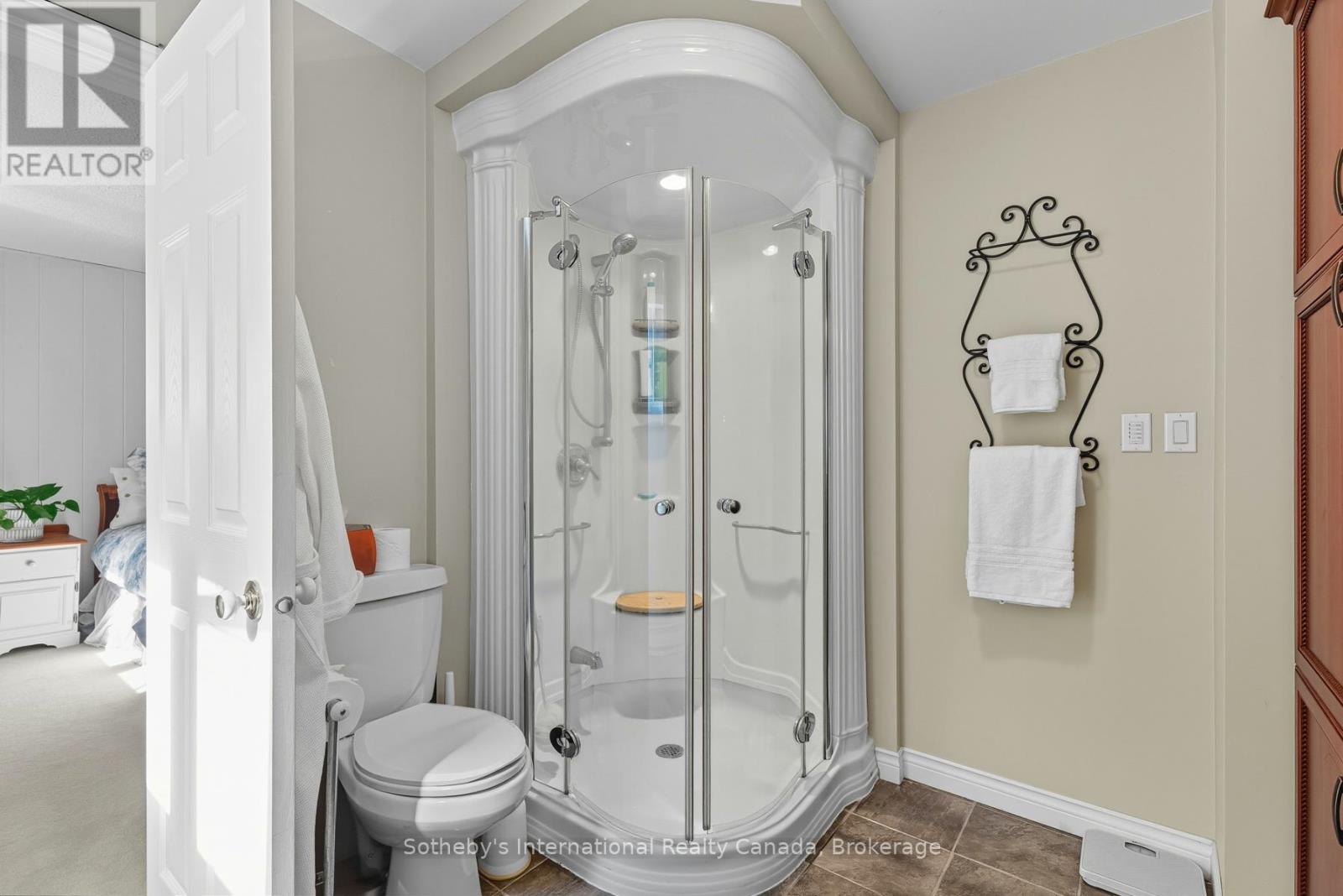 20 Fish Rock Road, Huntsville, Ontario  P1H 2N5 - Photo 34 - X12462088