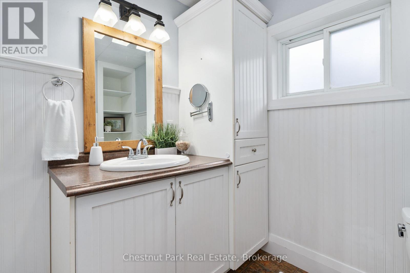 3 Cora Street E, Huntsville, Ontario  P1H 1T5 - Photo 15 - X12462943