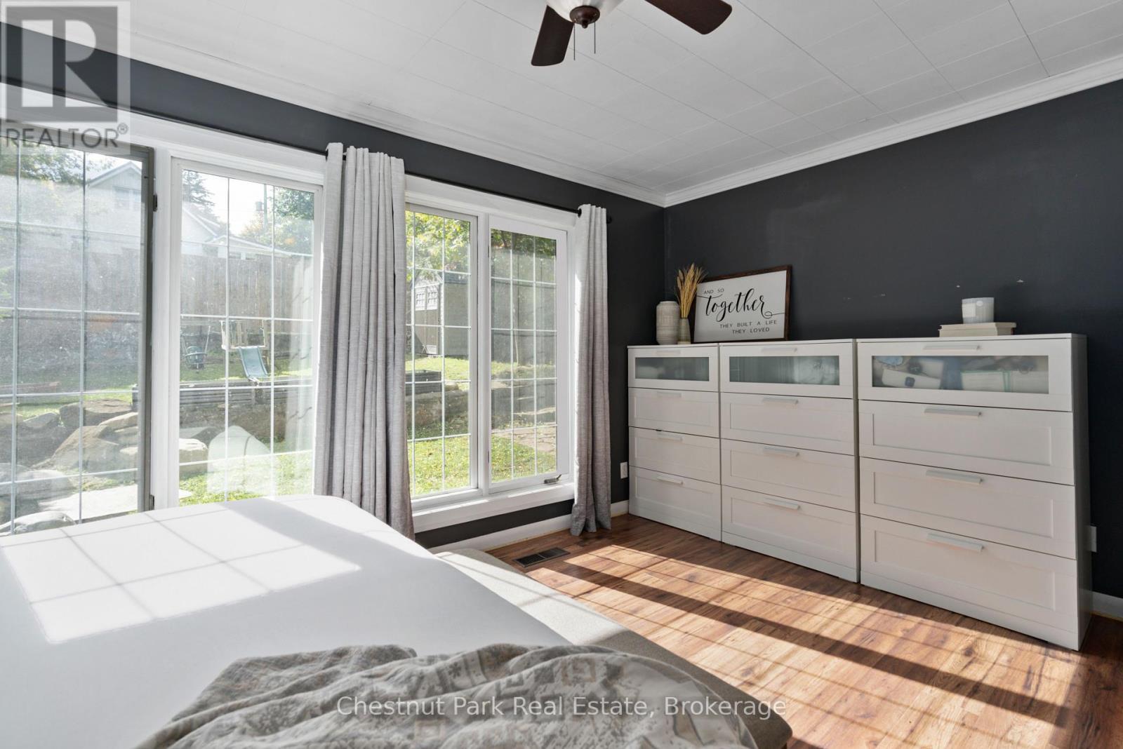 3 Cora Street E, Huntsville, Ontario  P1H 1T5 - Photo 20 - X12462943