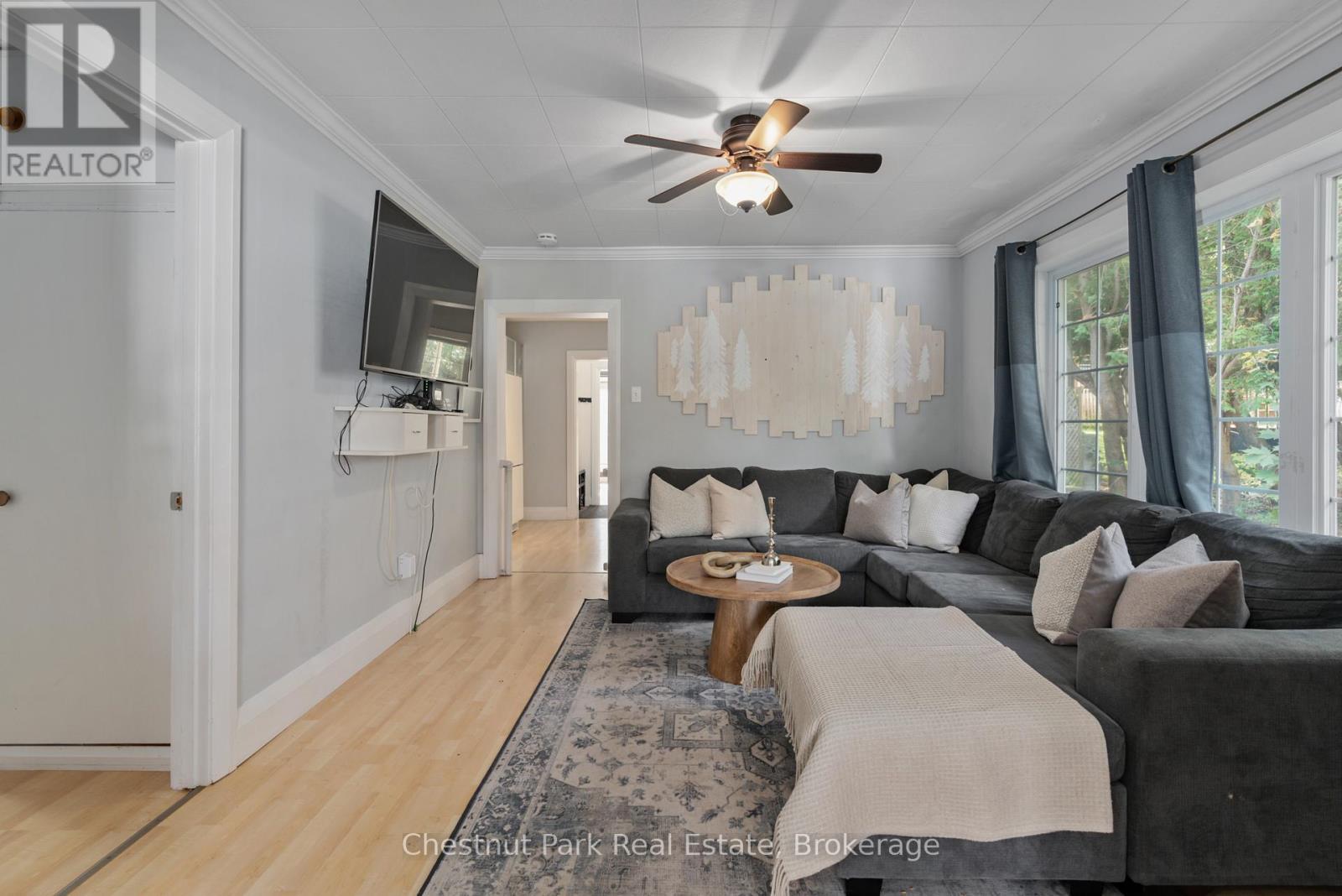 3 Cora Street E, Huntsville, Ontario  P1H 1T5 - Photo 8 - X12462943